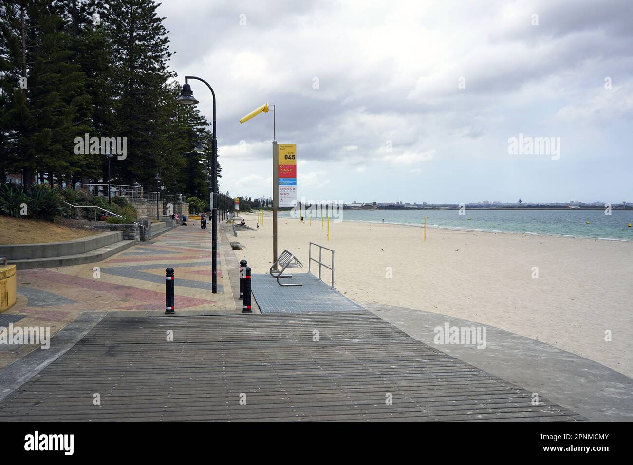 Lady Robinsons beach in botany bay, in southern Sydney Stock Photo Alamy