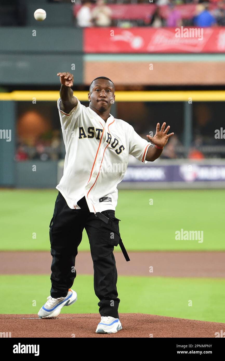 Houston, United States. 18th Apr, 2023. Former University of Houston Cougar  running back Chandler Smith throws out the ceremonial first pitch before  the MLB game between the Toronto Blue Jays and the