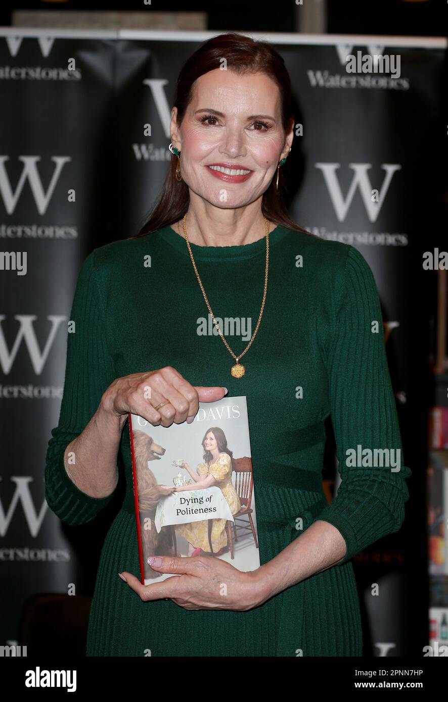 Geena Davis Shares Her Authenticity Journey At Wipl: You Need To Hear This - 30xpphh