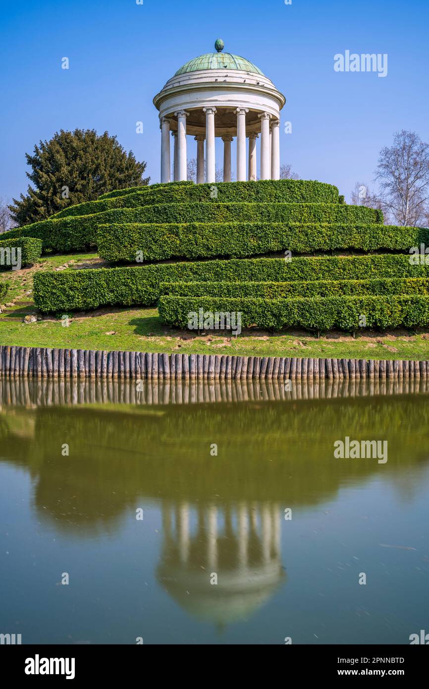 Monopteral circular temple, Querini park, Vicenza, Veneto, Italy Stock Photo
