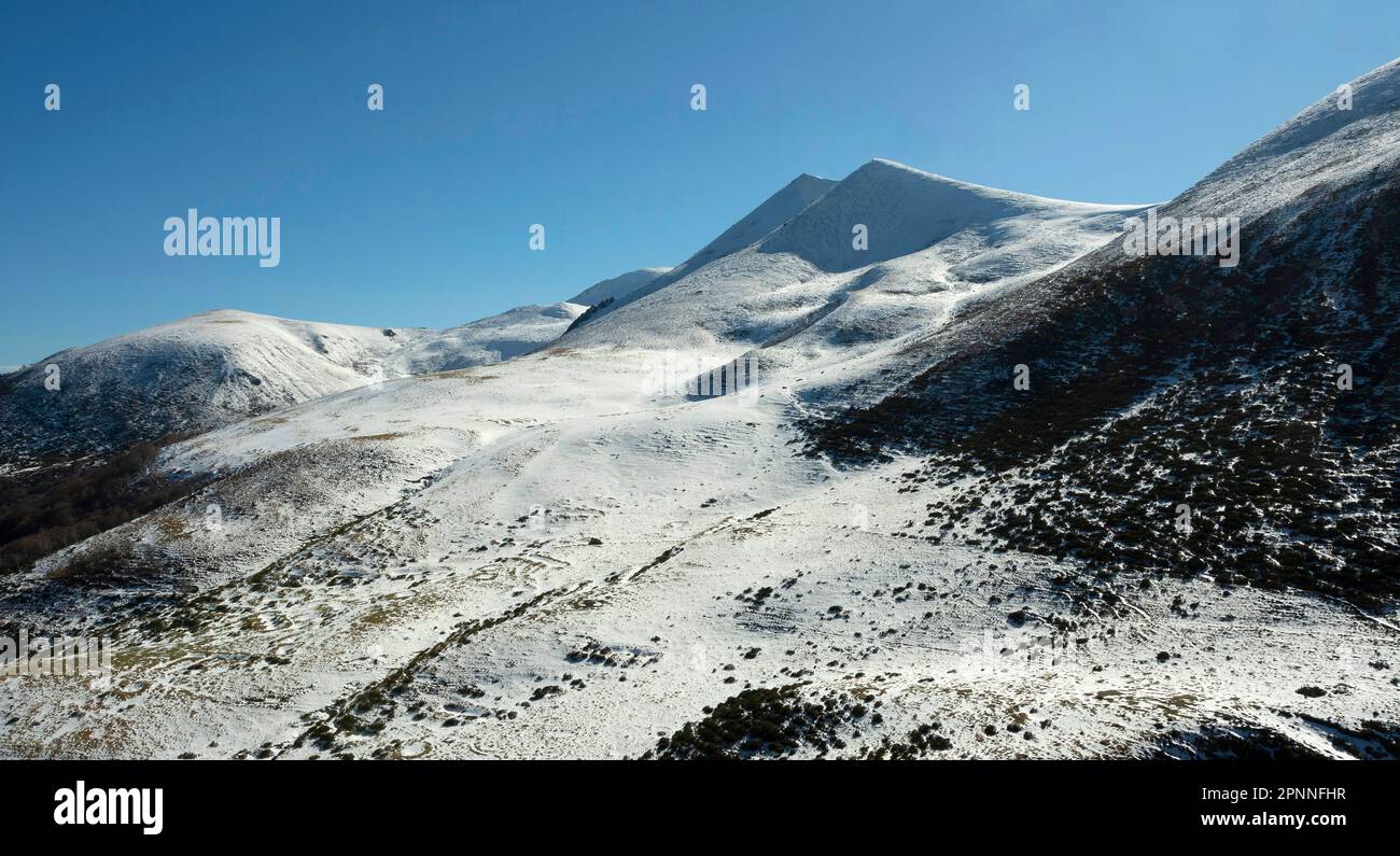 The Monts Dore in winter, Massif of Sancy, Regional Nature Park of the Volcanoes of Auvergne, Puy de Dome department, Auvergne, France Stock Photo