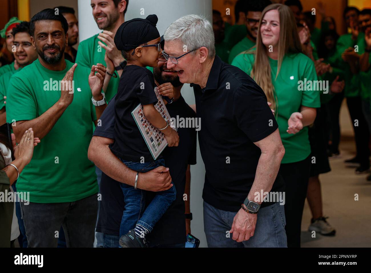 New Delhi, New Delhi, India. 20th Apr, 2023. Apple CEO Tim Cook shares