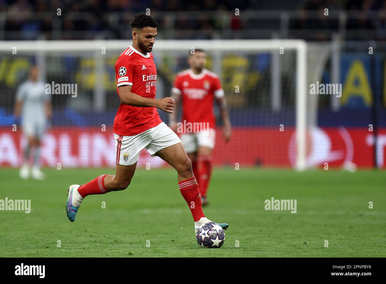 Milano, Italy. 19th Apr, 2023. Goncalo Ramos of SL Benfica in action during the Uefa Champions League quarter-final second leg match between Fc Internazionale and Sl Benfica at Stadio Giuseppe Meazza on April 19, 2023 in Milano Italy . Credit: Marco Canoniero/Alamy Live News Stock Photo