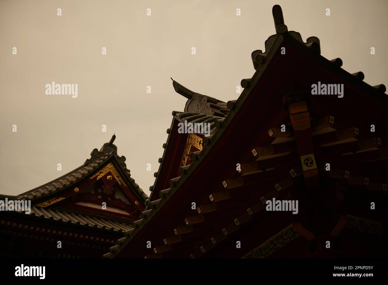 Roof of Japanese house Stock Photo - Alamy