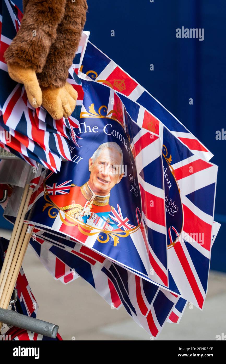 King charles iii coronation souvenirs hi-res stock photography and ...