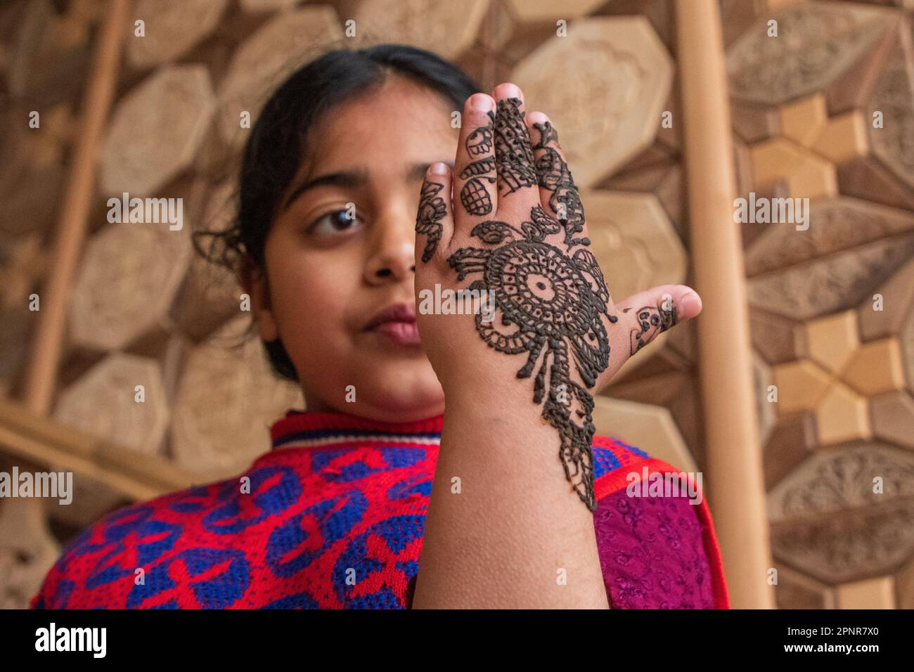 How to Remove Henna: 12 Ways to Get Rid of Henna from Your Skin