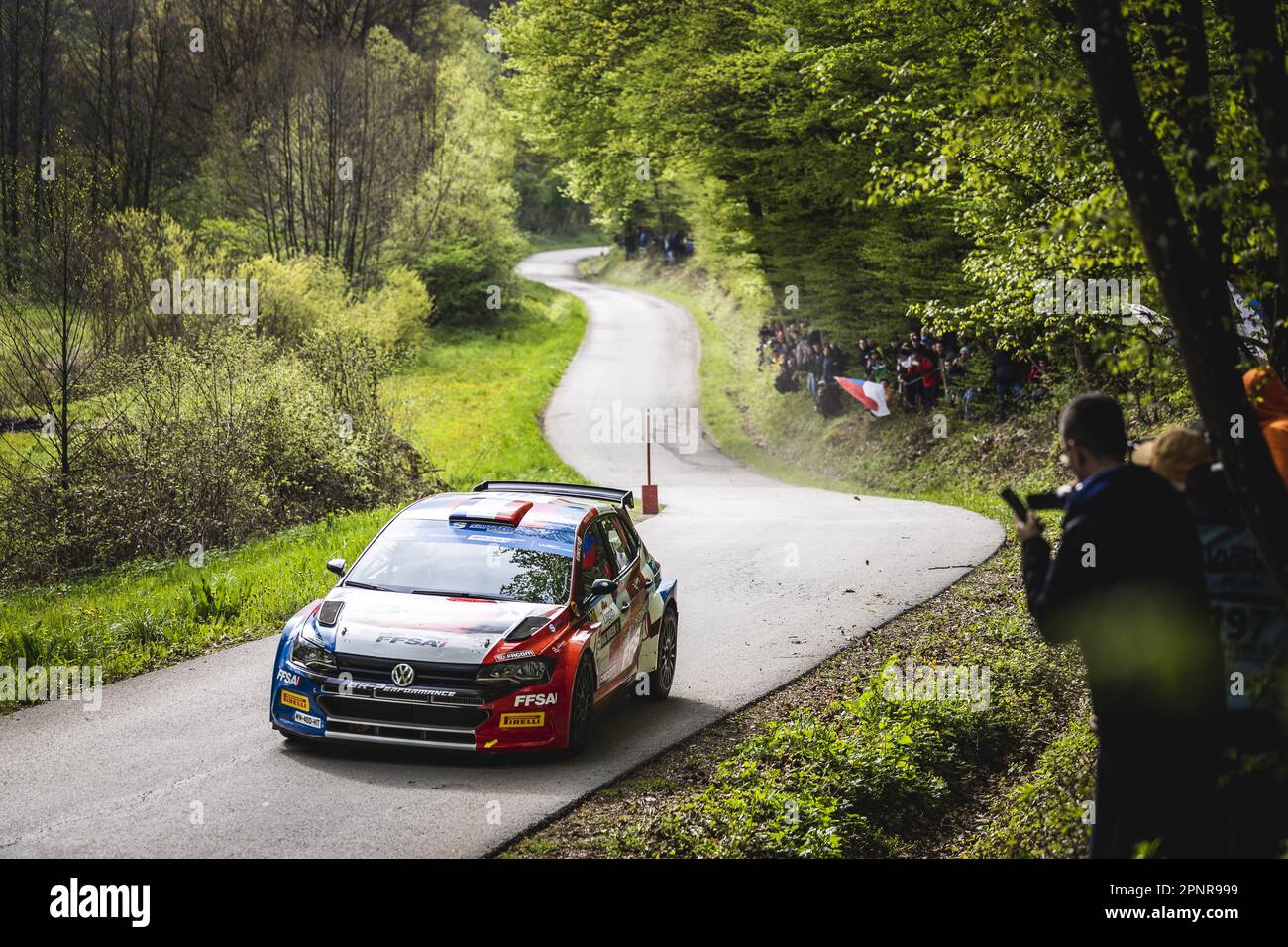 30 Nicolas CIAMIN (FRA), Yannick ROCHE (FRA), VOLKSVAGEN Polo GTI, RC2 ...