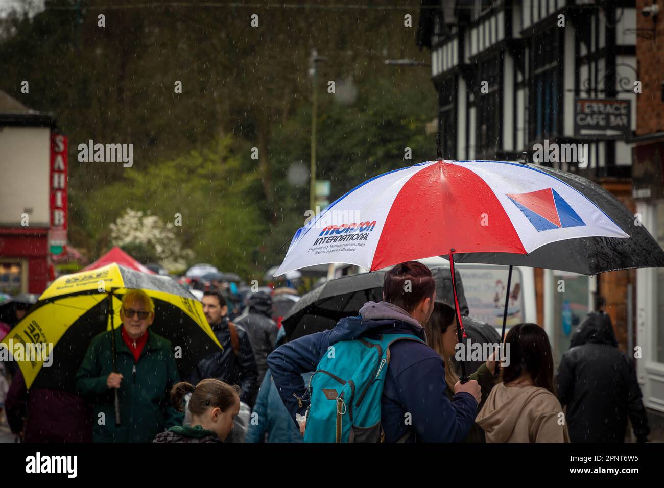 Family rain holiday hi-res stock photography and images - Alamy