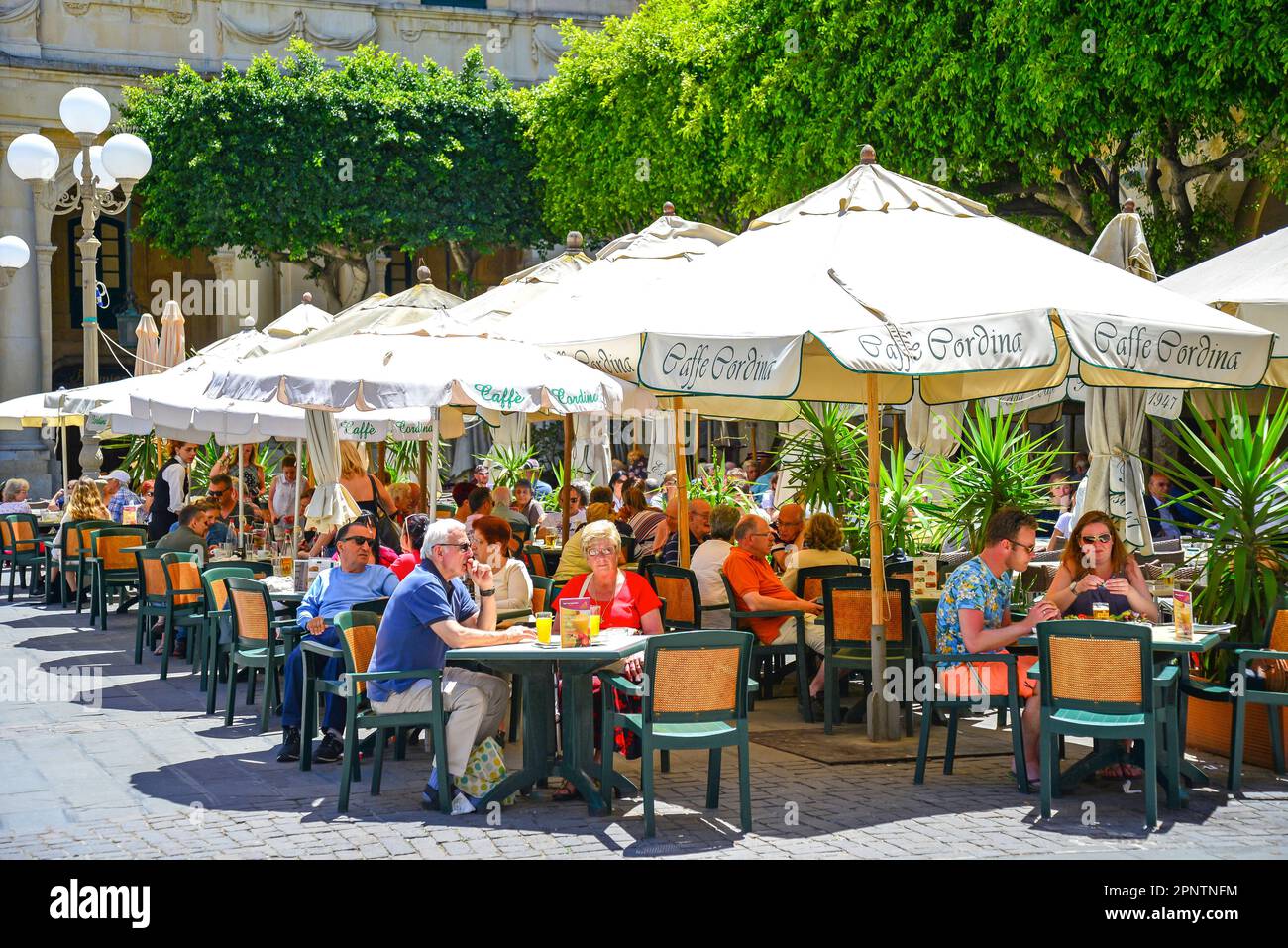 Cafe Cordina, Republic Square, Valletta (Il-Belt Valletta),  Malta Xlokk Region, Republic of Malta Stock Photo