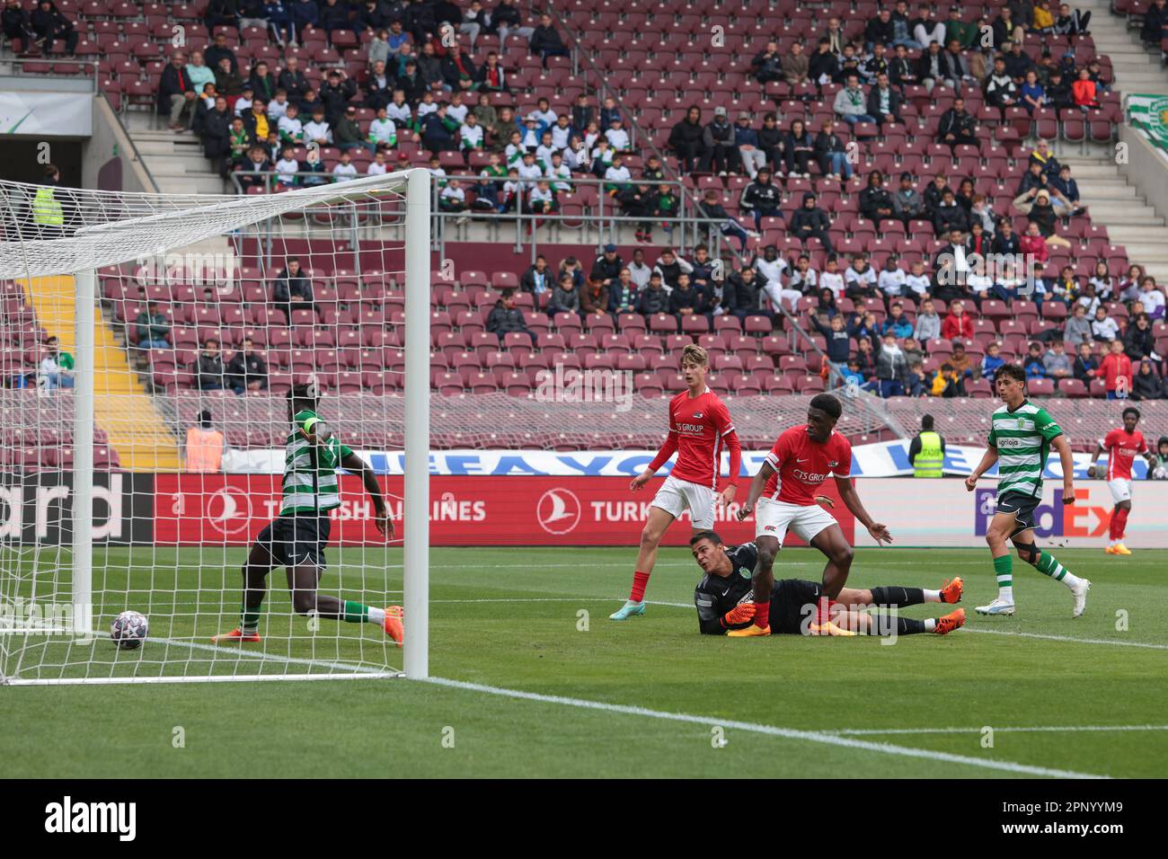 Geneva, Switzerland, 21st April 2023. Ernest Poku of AZ Alkmaar scores to level the game at 1-1 during the UEFA Youth League match at Stade De Geneve, Geneva. Picture credit should read: Jonathan Moscrop / Sportimage Stock Photo