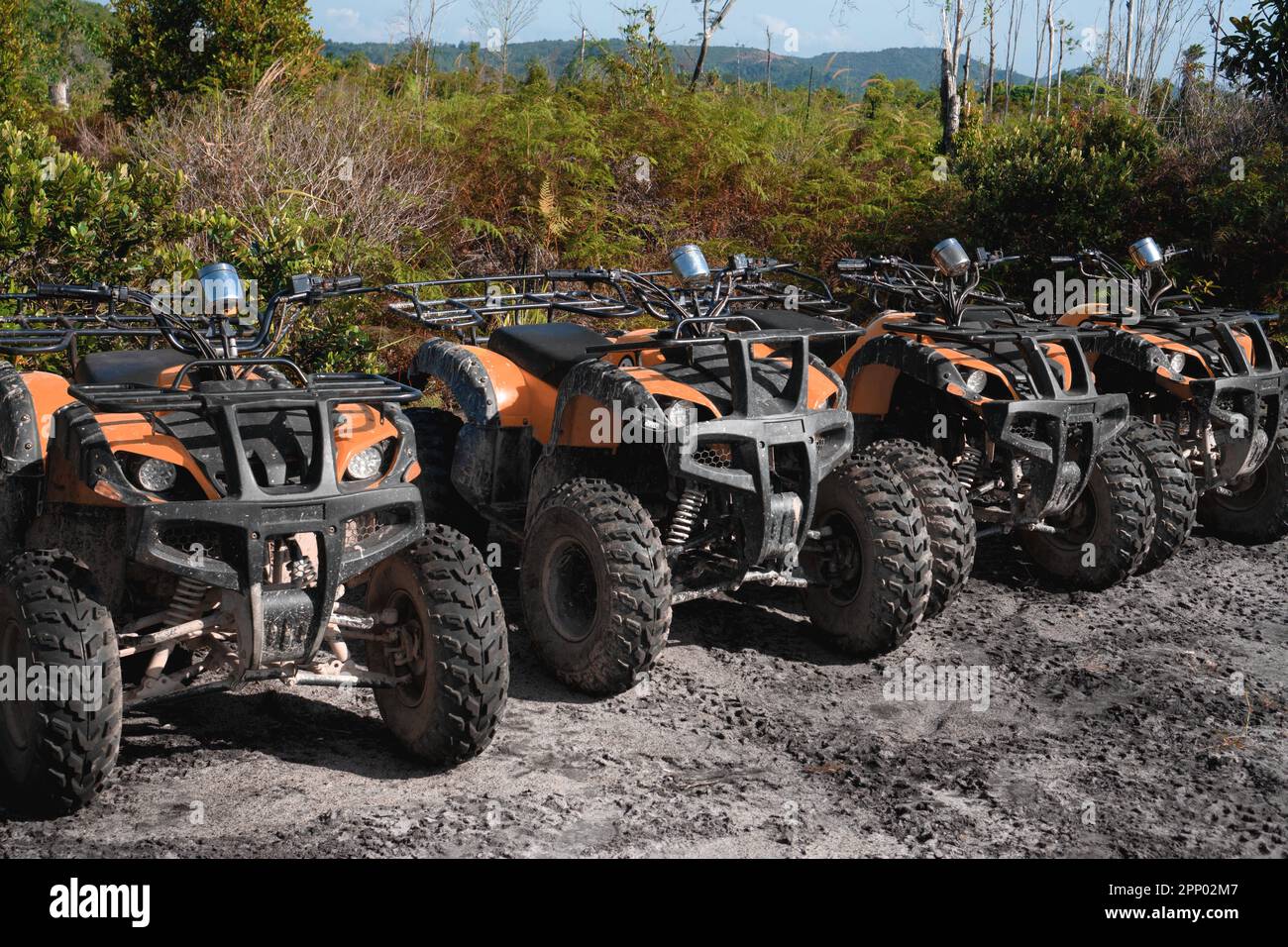 Offroad vehicles hi-res stock photography and images - Alamy
