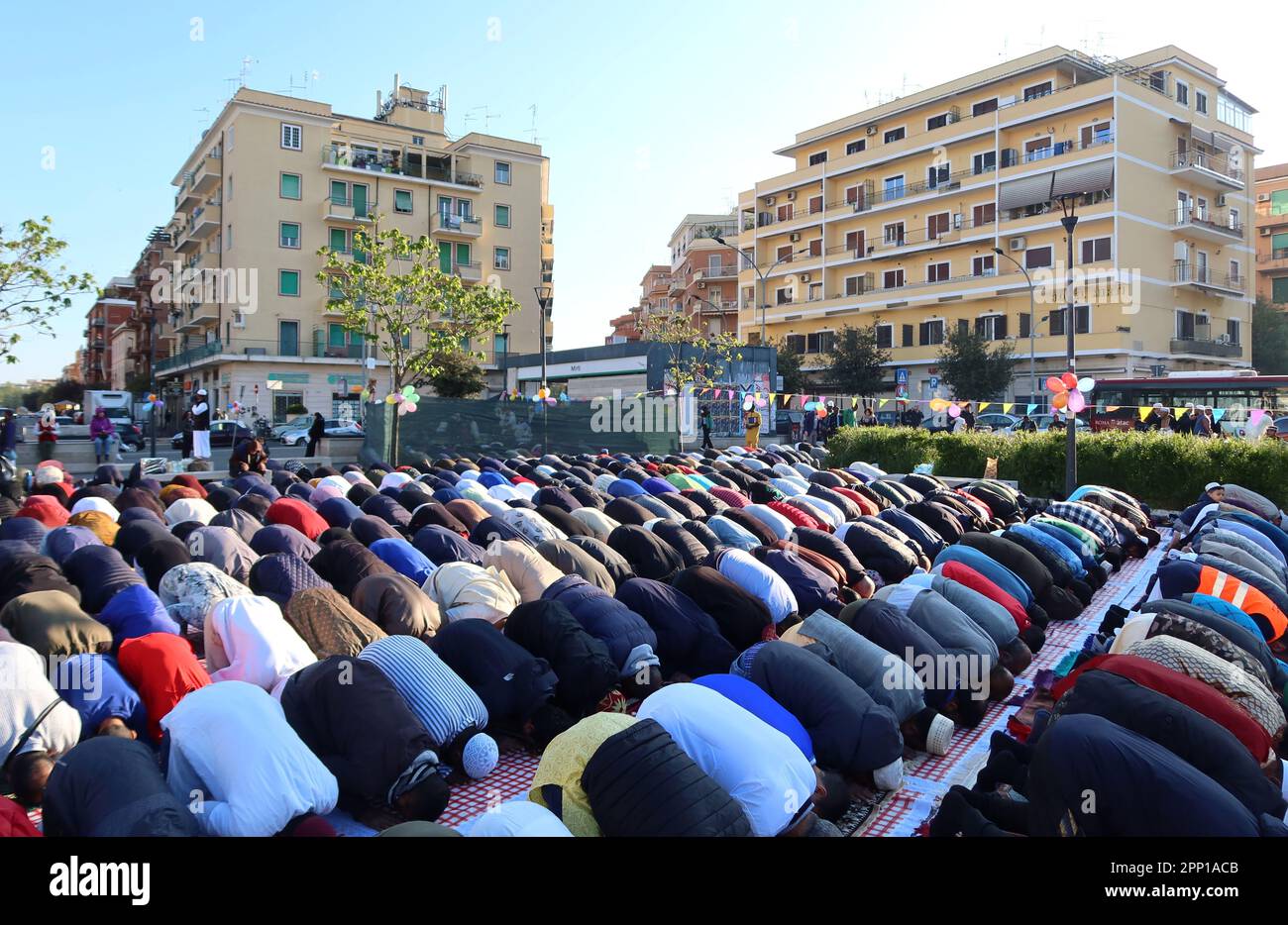 Muslim Rome Italy rome muslims ramadan eid al fitr prayer fasting month hi-res ...