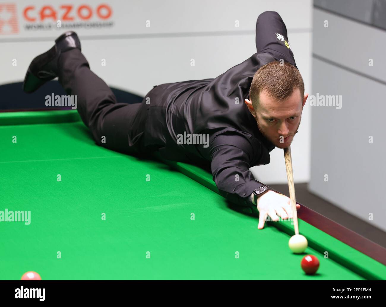 Mark allen world snooker championship hi-res stock photography and images