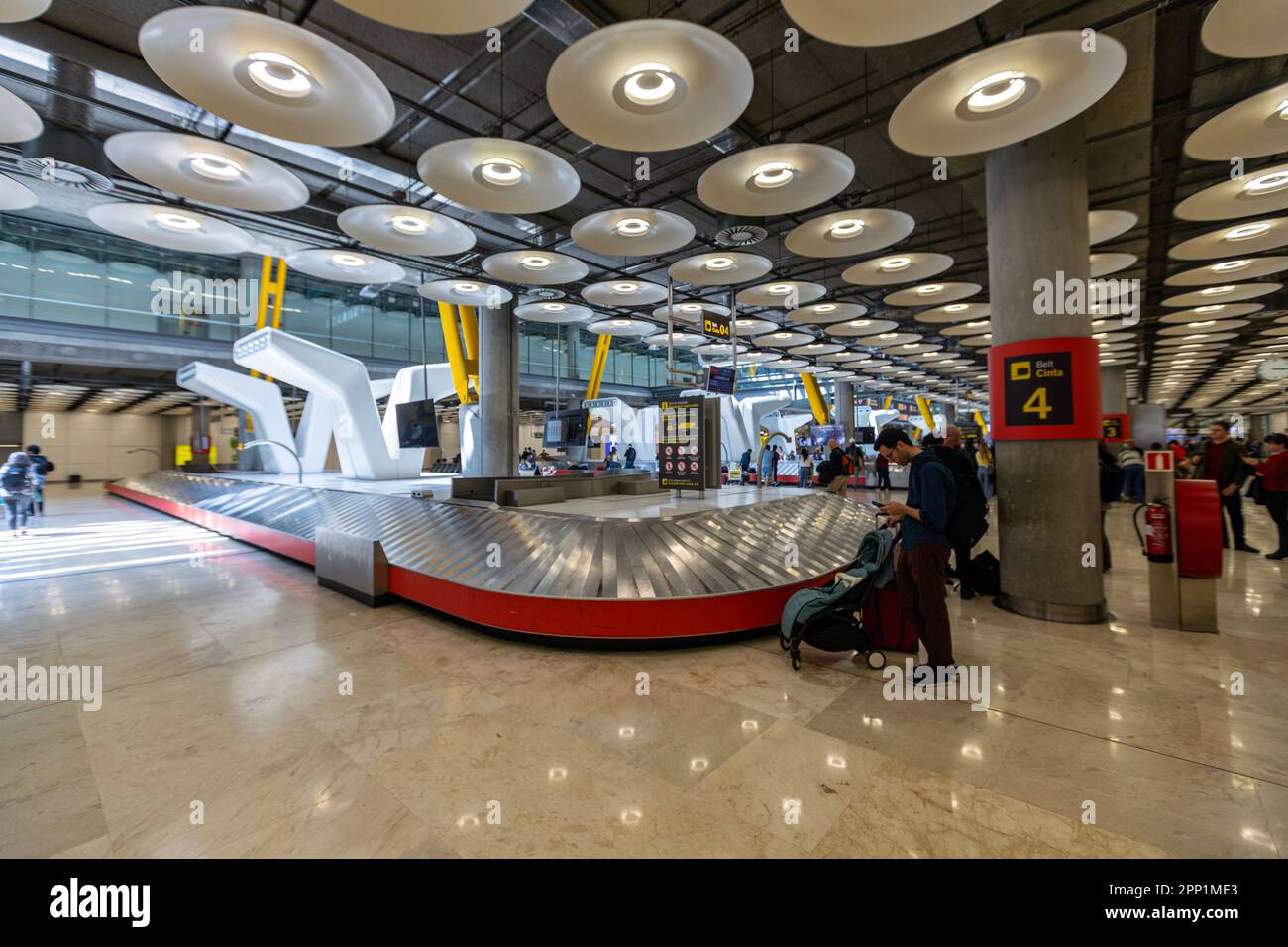Carousel Terminals Baggage carousel , Madrid Adolfo Suárez Barajas Aeropuerto, Spain ...
