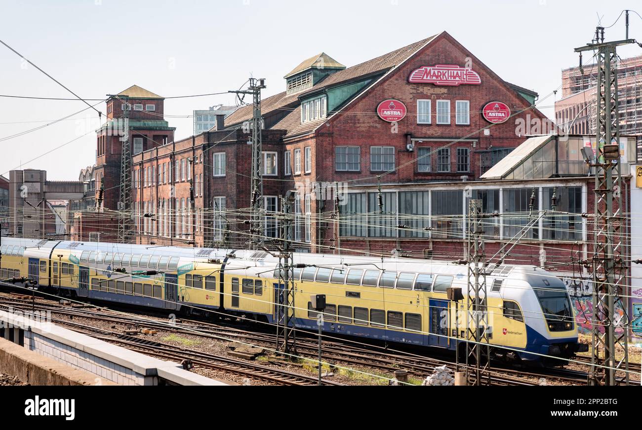 Hamburg, Germany. 21st Apr, 2023. View across the mainline tracks to