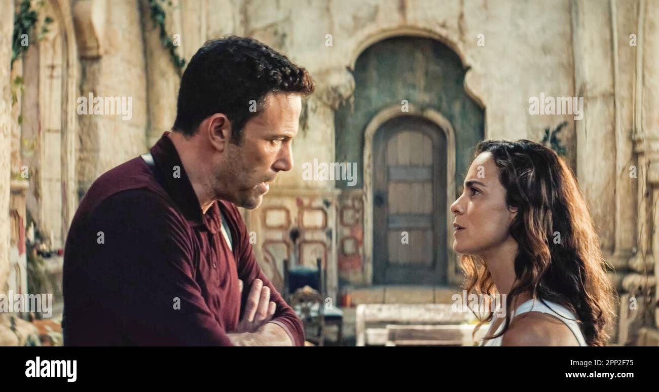 USA. Ben Affleck and Alice Braga in a scene from the (C)Ketchup
