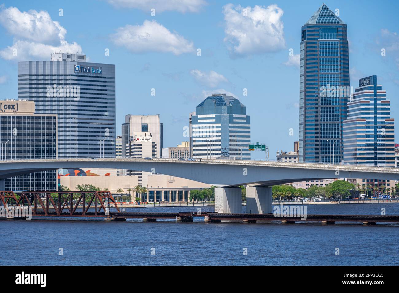Jacksonville city skyline along the Northbank of the St. Johns River in downtown Jacksonville, Florida. (USA) Stock Photo