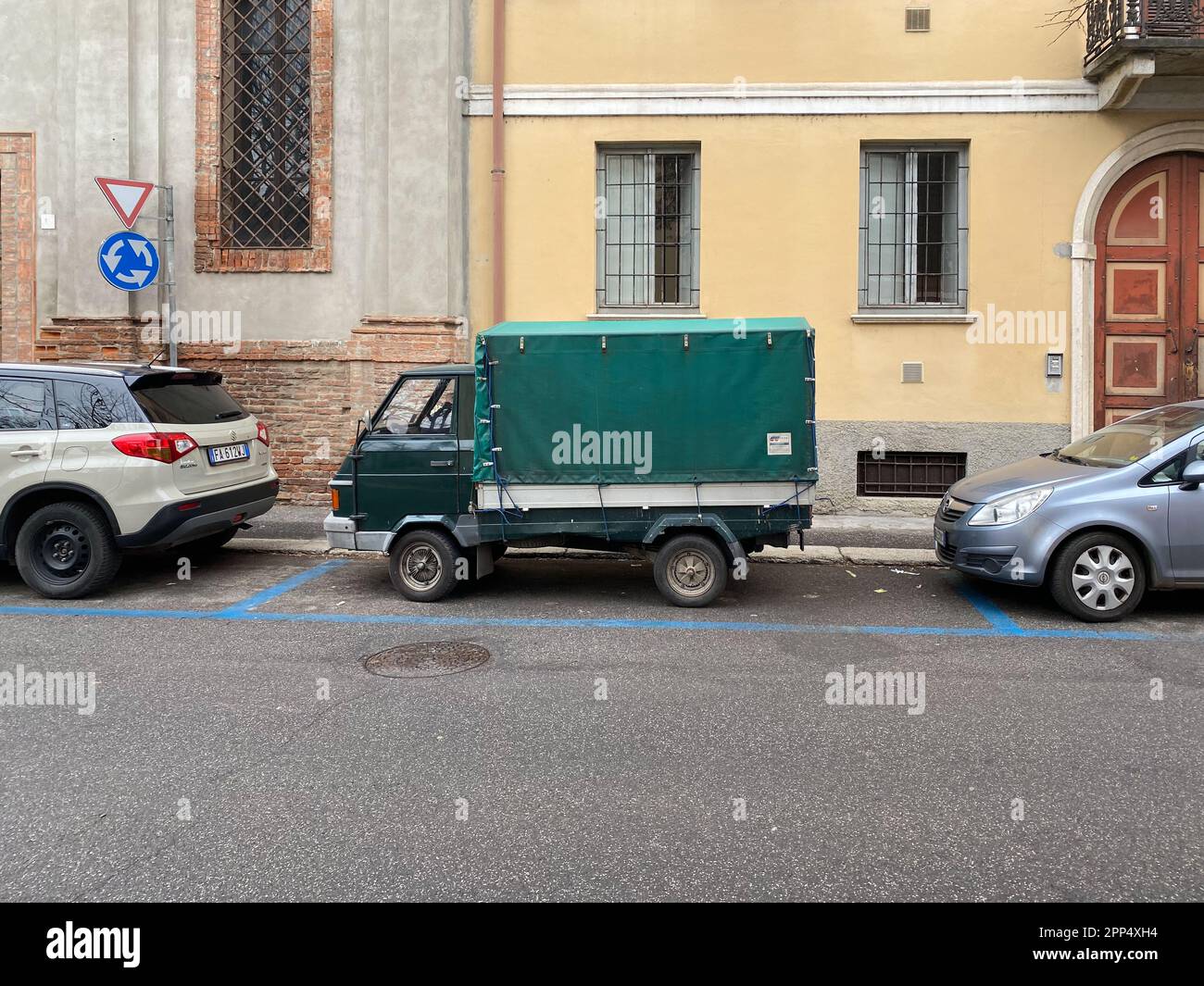 Siège Droit Pour Piaggio Ape Car Poker Diesel 9 Quintaux - Pièce D'origine, Occasion