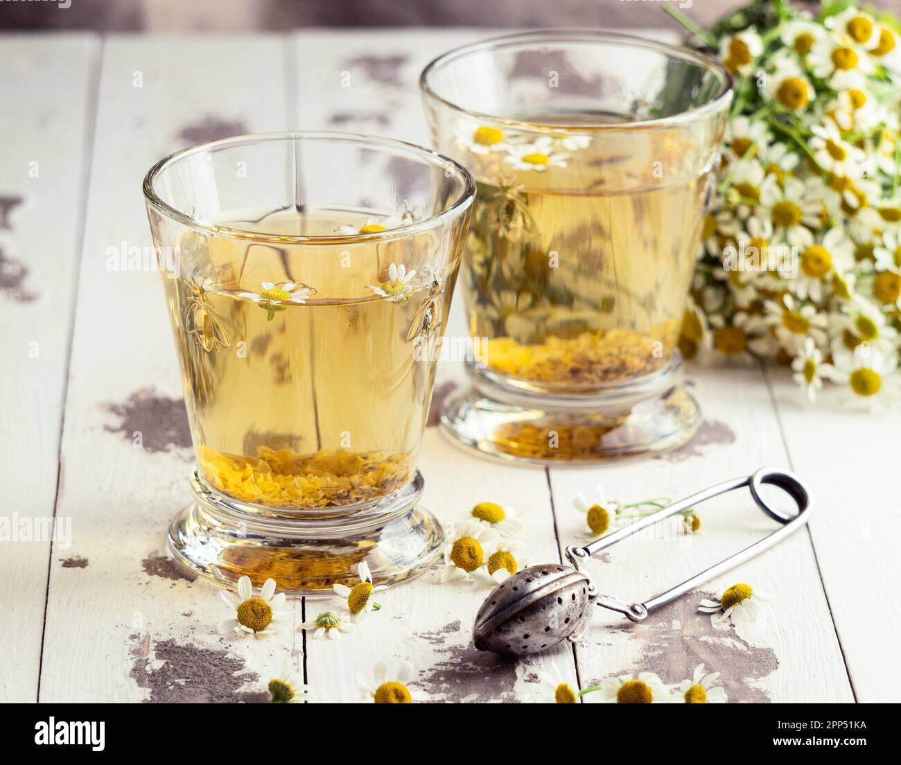 Chamomile tea hi-res stock photography and images - Alamy