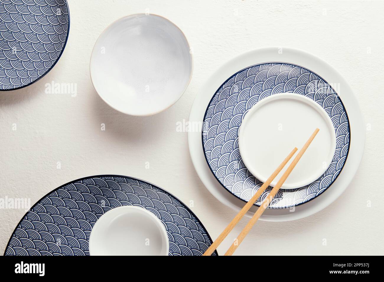 Arrangement knife hi-res stock photography and images - Alamy