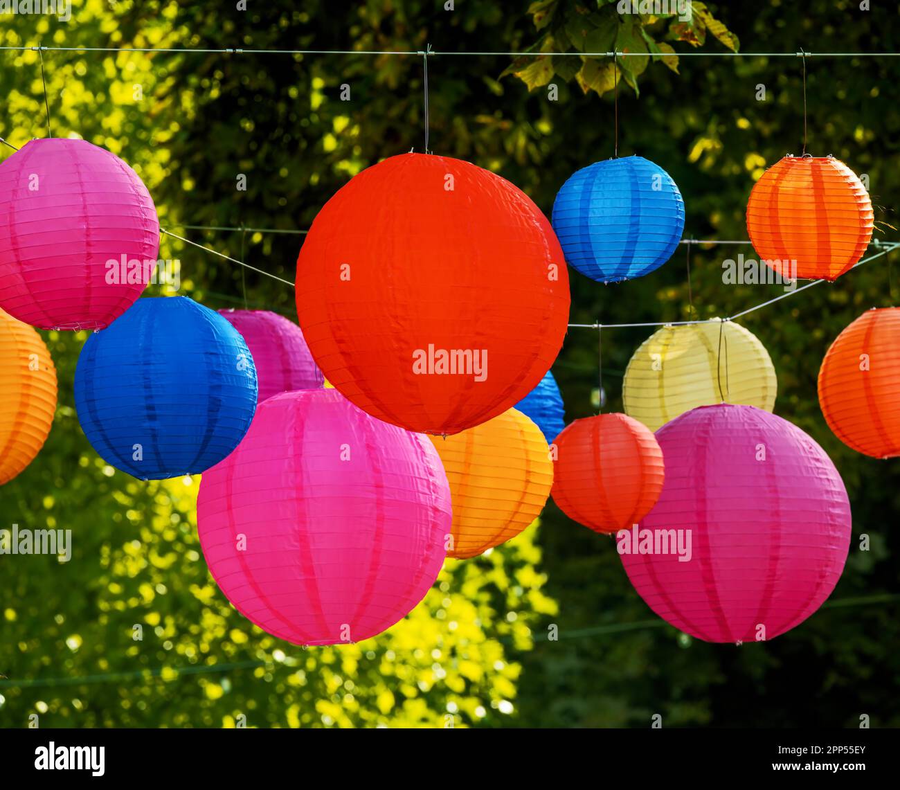 Lampions garden hi-res stock photography and images - Alamy