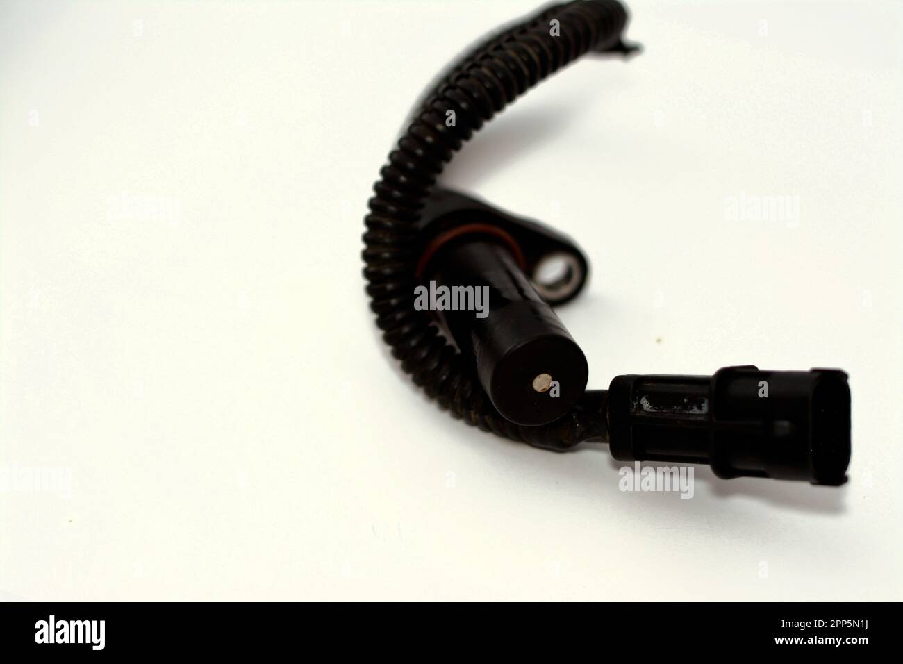 Crankshaft position sensor, A crank sensor (CKP), an electronic device