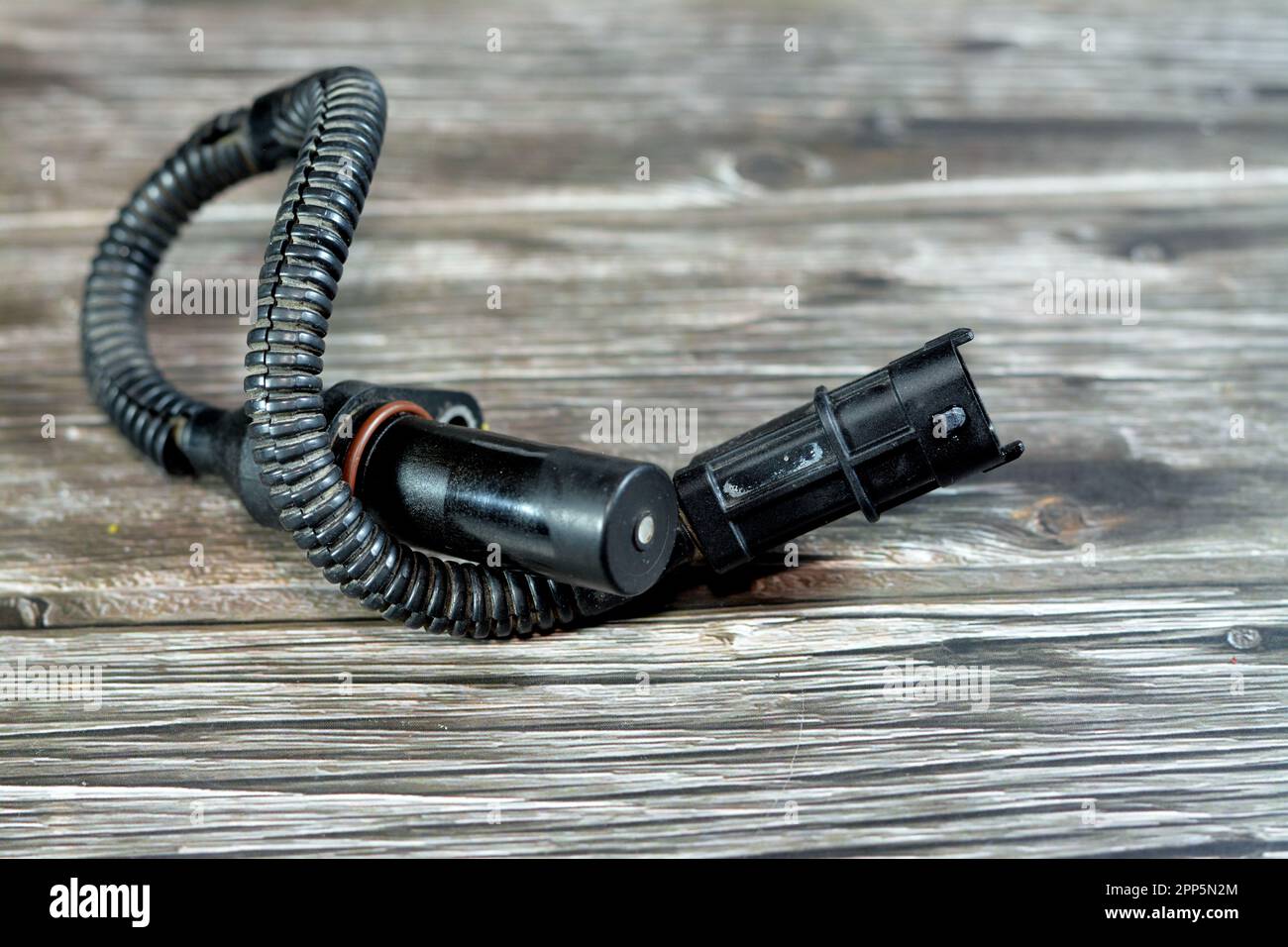 Crankshaft position sensor, A crank sensor (CKP), an electronic device