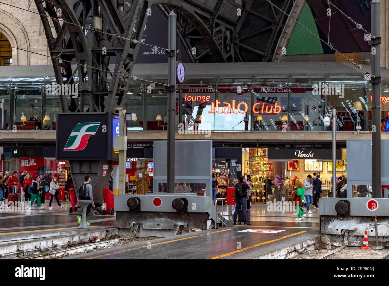 italo-lounge-hi-res-stock-photography-and-images-alamy