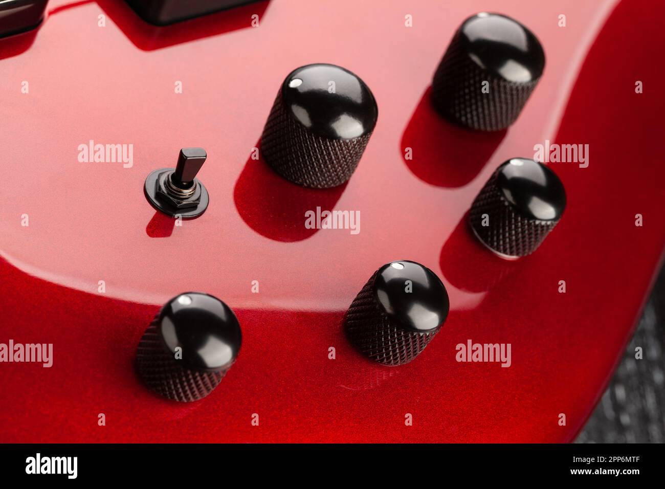 bass guitar knobs macro cloiseup Stock Photo Alamy