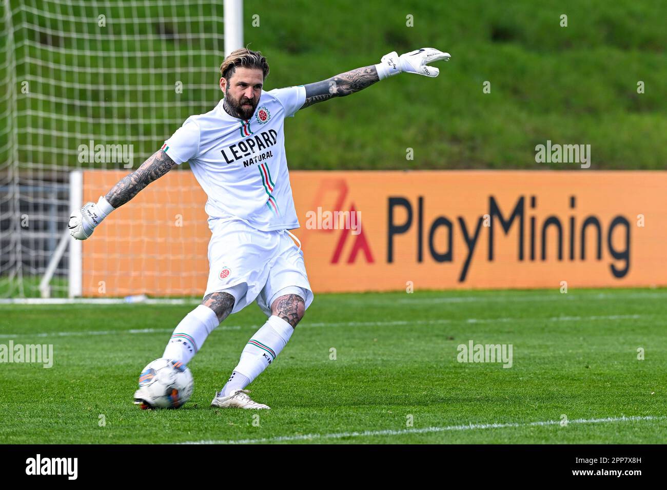 Deinze, Belgium. 22nd Apr, 2023. goalkeeper Anthony Sadin (45) of Virton pictured during a soccer game between KMSK Deinze and Virton during the 8 th matchday in the Challenger Pro League relegation play-offs for the 2022-2023 season, on Saturday 22 April 2023 in Deinze, Belgium . Credit: sportpix/Alamy Live News Stock Photo