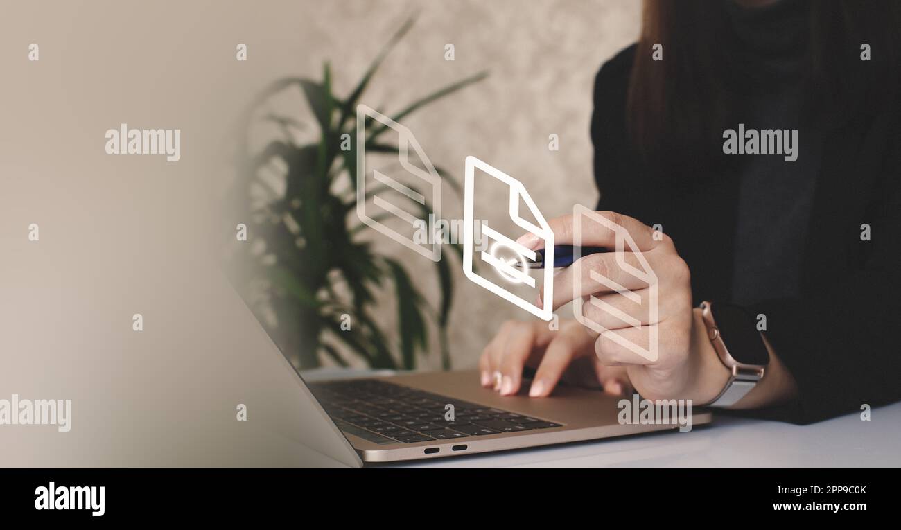 Virtual signature hi-res stock photography and images - Alamy