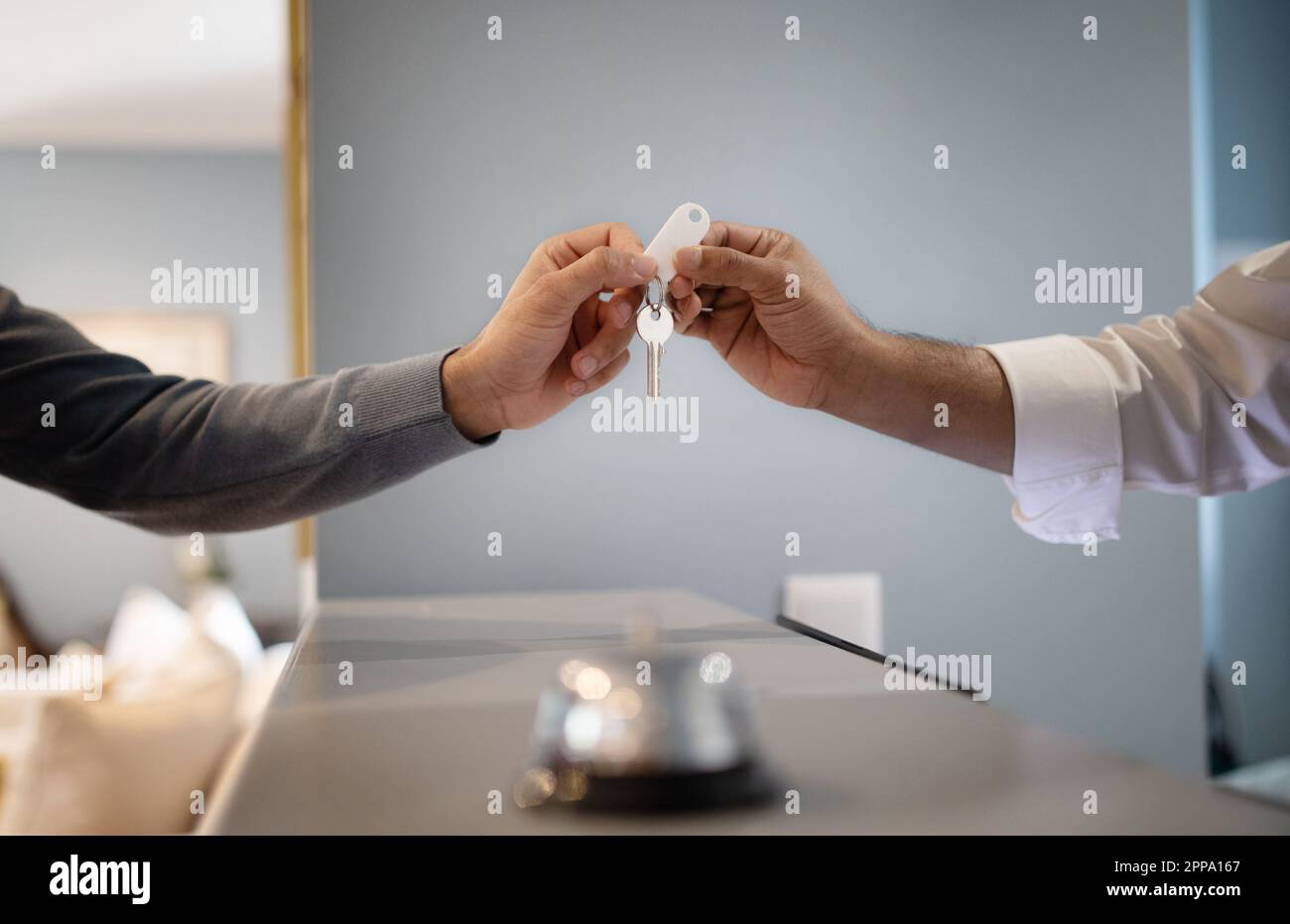Hotel Staff Hands Out Key Hi res Stock Photography And Images Alamy hotel-staff-hands-out-key-hi-res-stock-photography-and-images-alamy