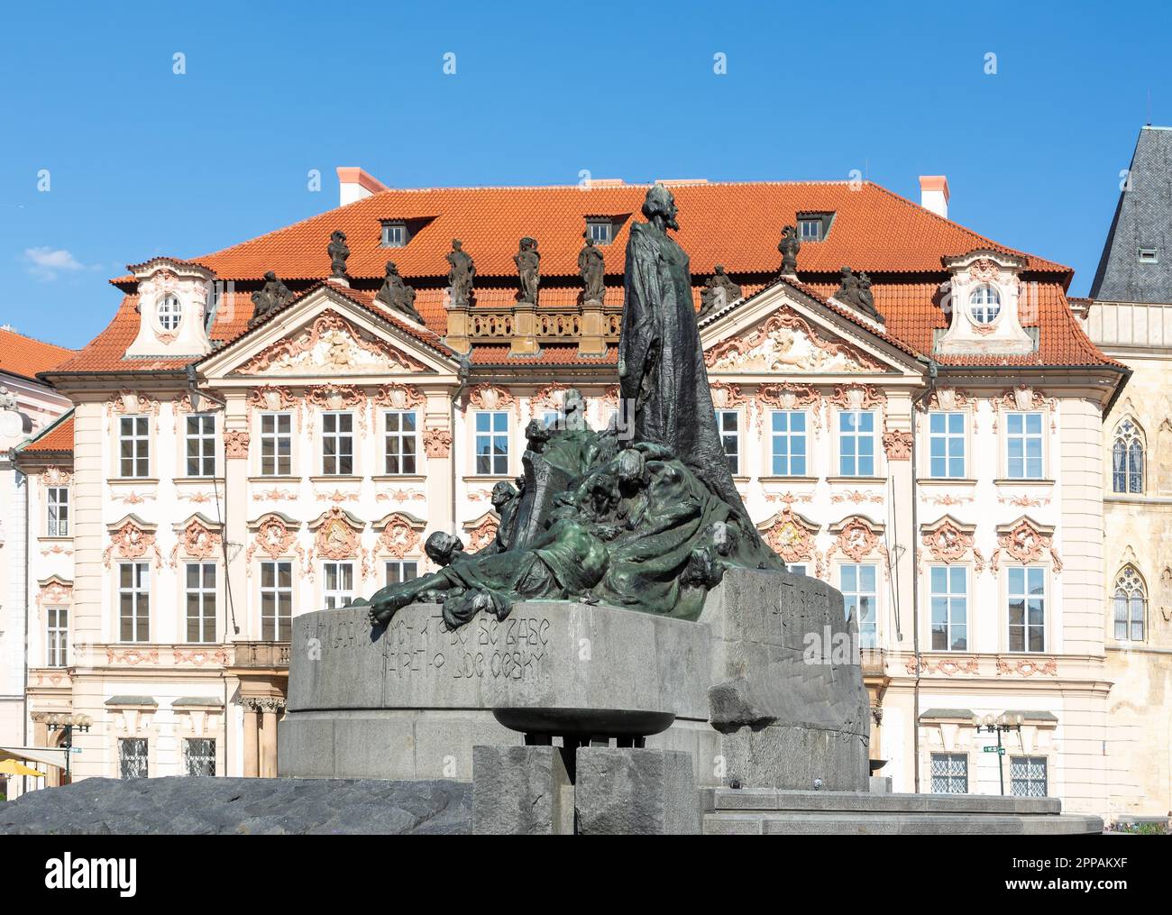Jan Hus Memorial (unveiled in 1915) at the old town square in Prague Stock Photo