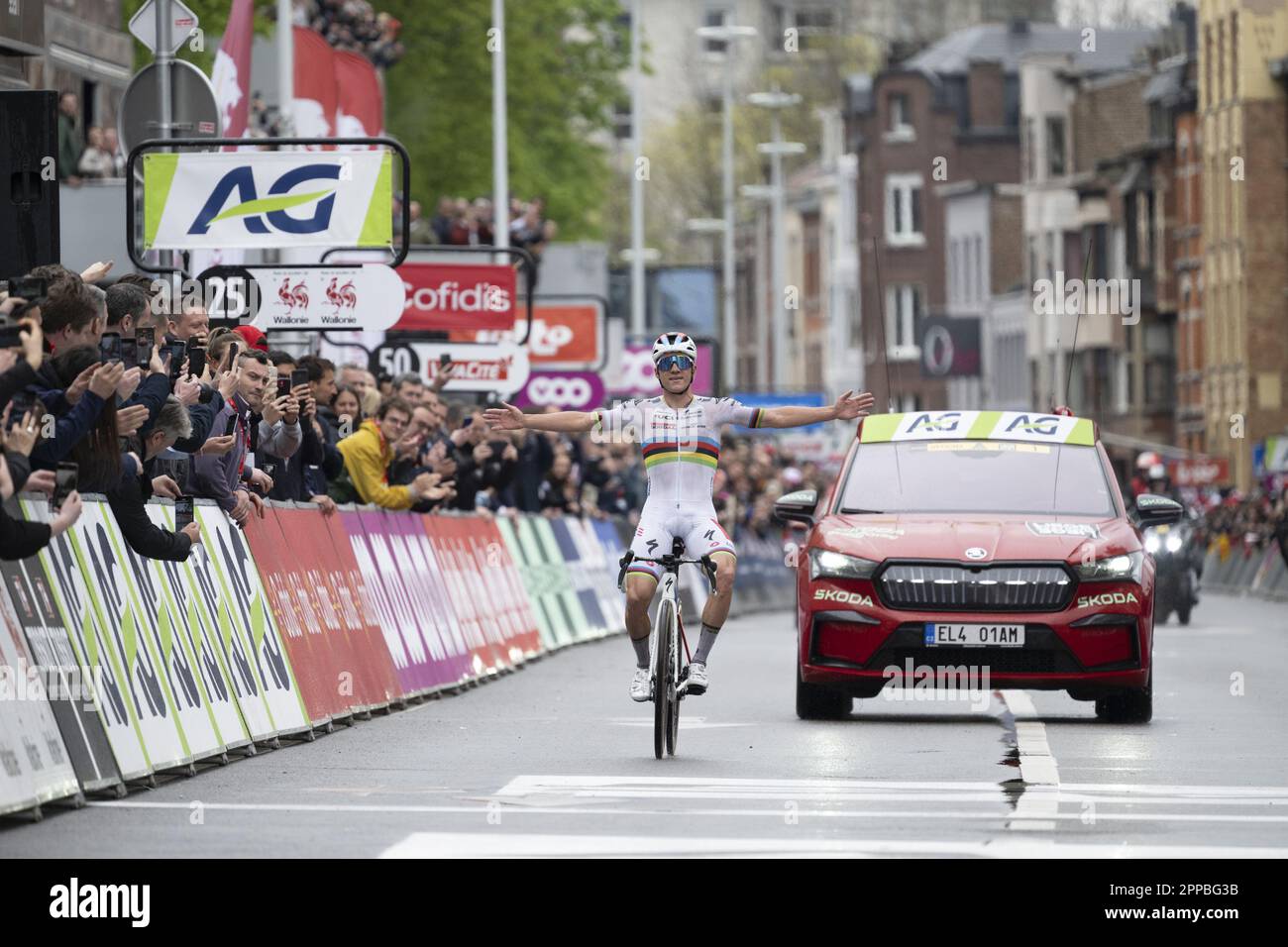 Liege, Belgium. 23rd Apr, 2023. the men elite race of the Liege-Bastogne-Liege one day cycling event, 258,5km from Liege, over Bastogne to Liege, Sunday 23 April 2023. BELGA PHOTO TOM GOYVAERTS Credit: Belga News Agency/Alamy Live News Stock Photo
