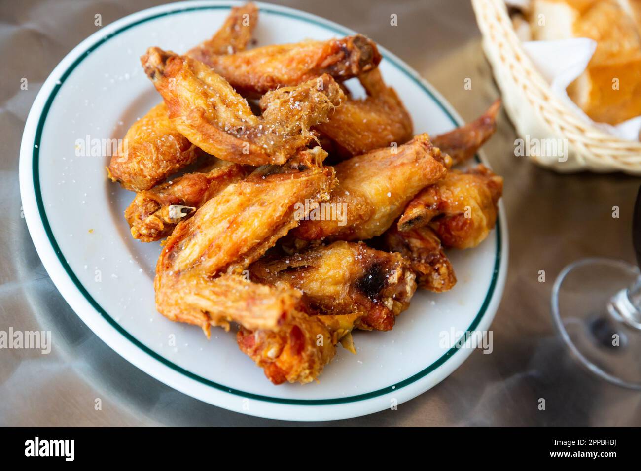 Deep fried chicken wings Stock Photo - Alamy