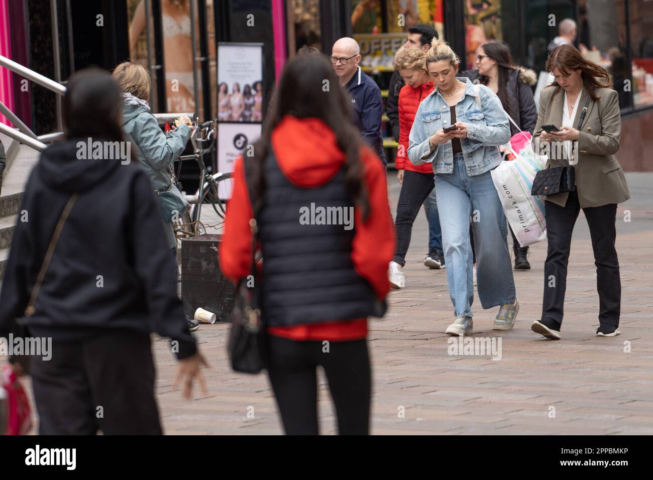 Glasgow, Scotland, UK. 23rd Apr, 2023. Pedestrians in Glasgow city