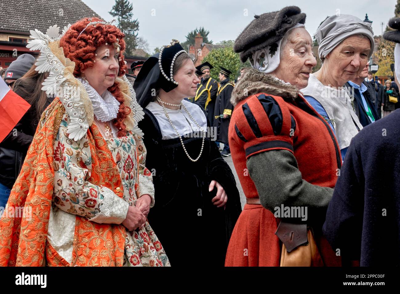 People dressed in elizabethan period costume for the william