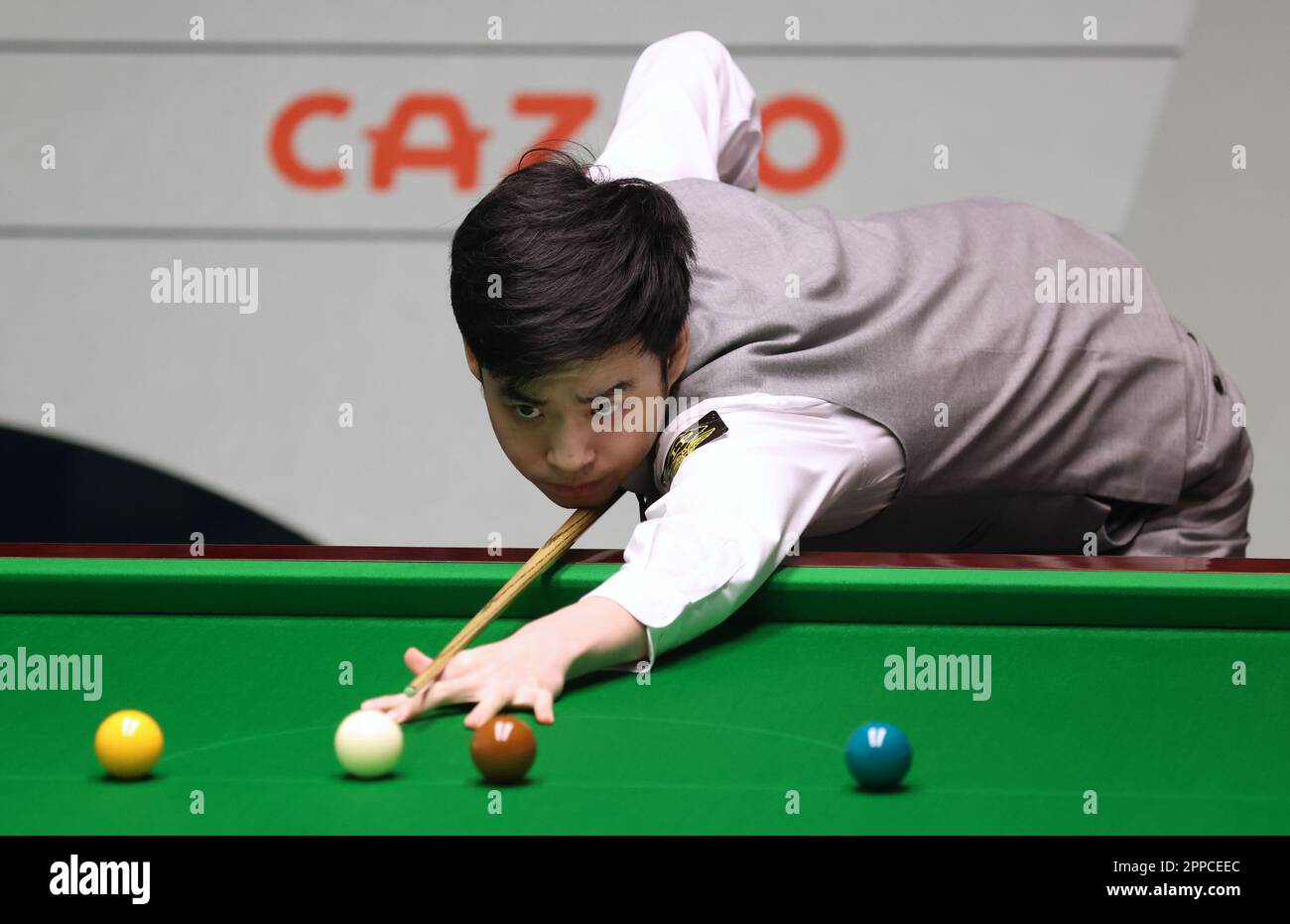 Si Jiahui during day nine of the Cazoo World Snooker Championship at the Crucible Theatre, Sheffield