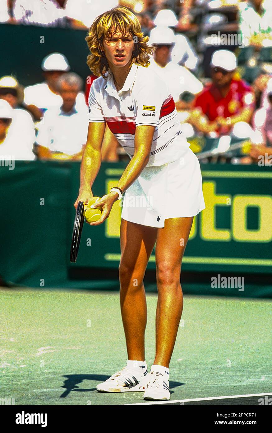 Steffi Graf (GER) competing at the 1986 Lipton International Players