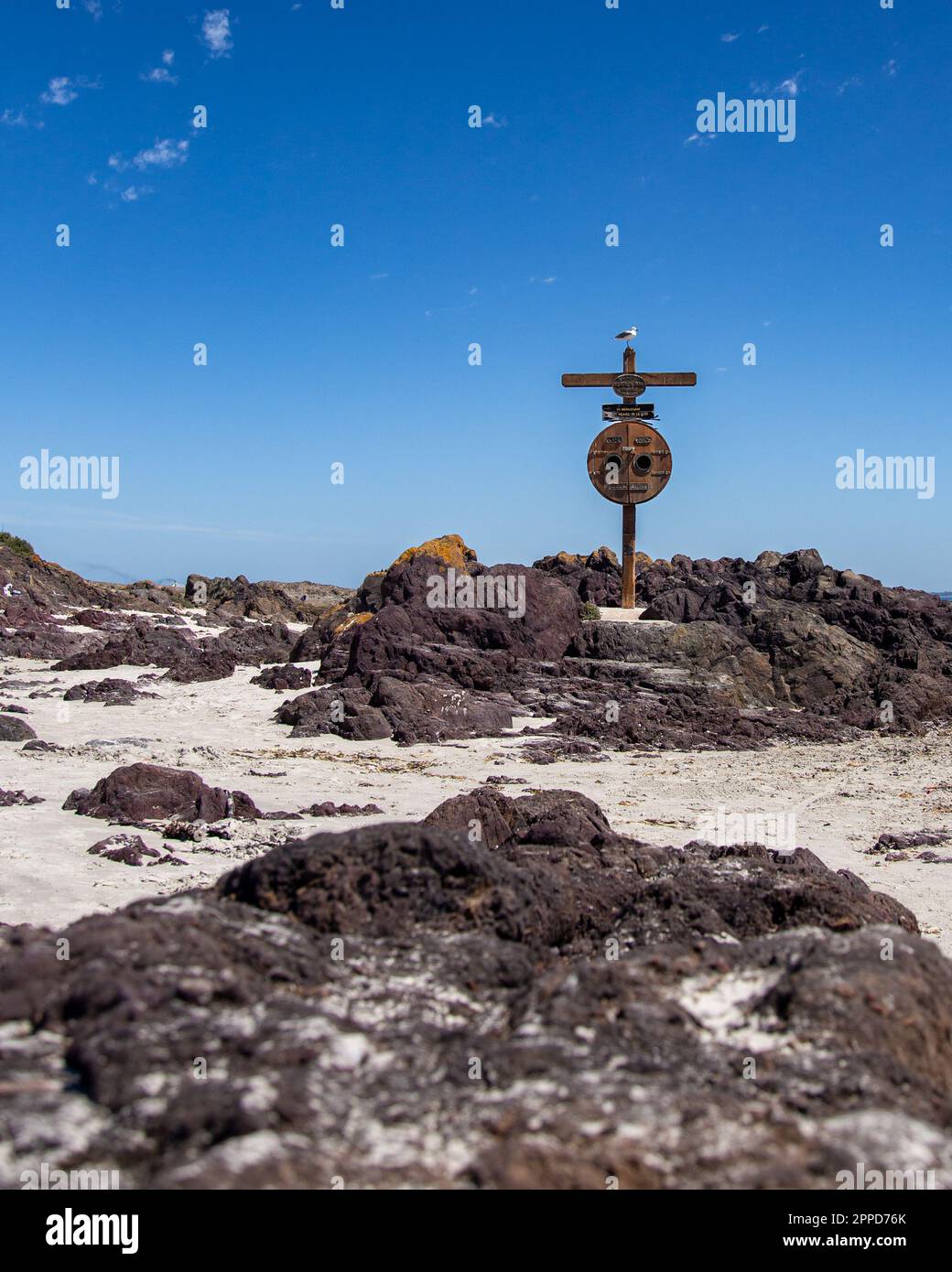 Rocky hillside backdrop hi-res stock photography and images - Alamy