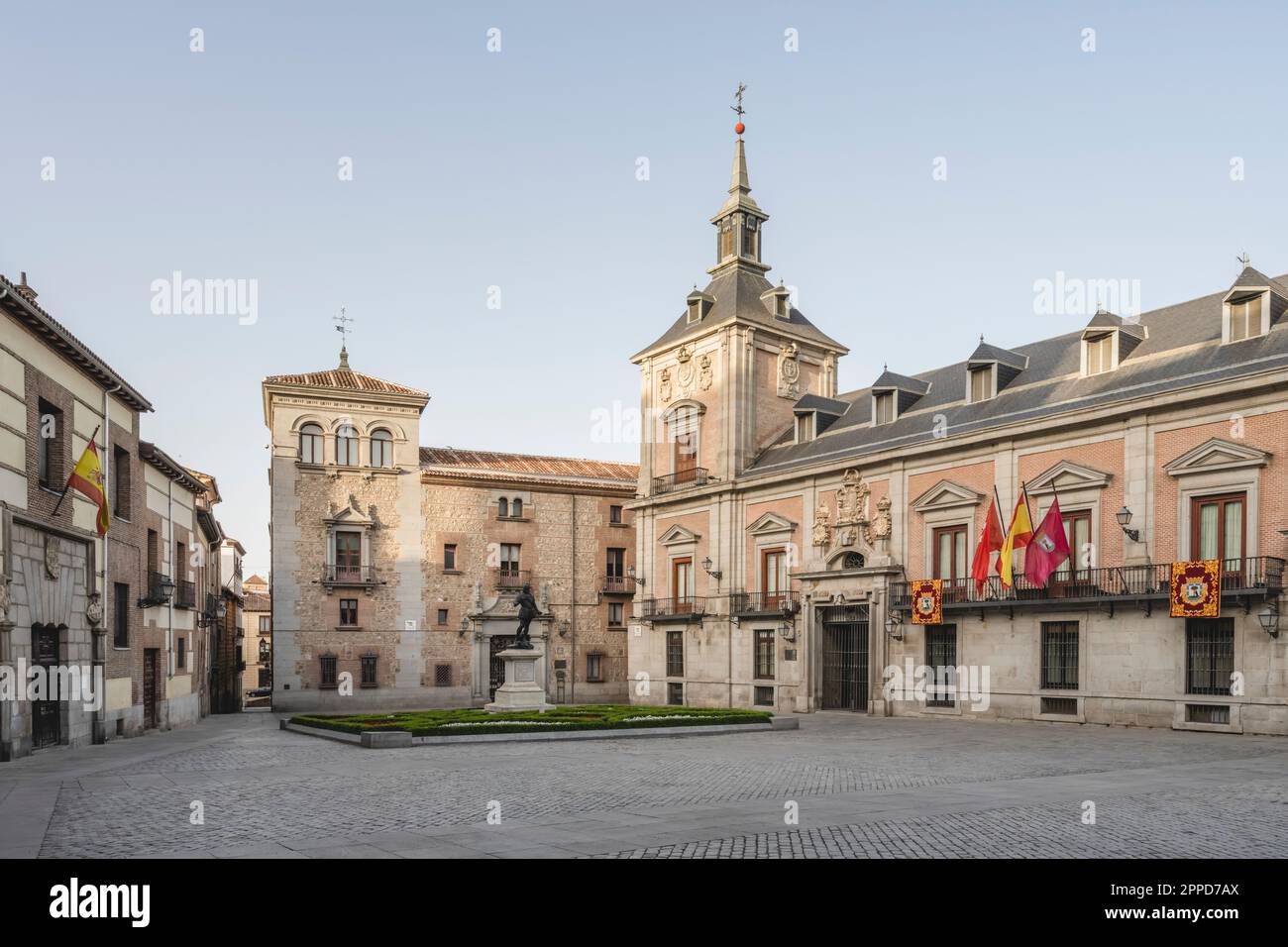 Spain, Madrid, Empty Plaza de la Villa square with Casa de la Villa in background Stock Photo