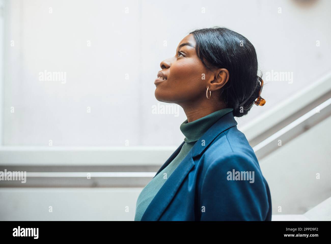 Side view thoughtful african hi-res stock photography and images - Alamy
