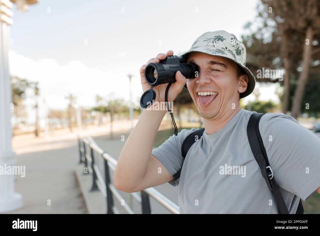 Funny man binoculars hires stock photography and images Alamy