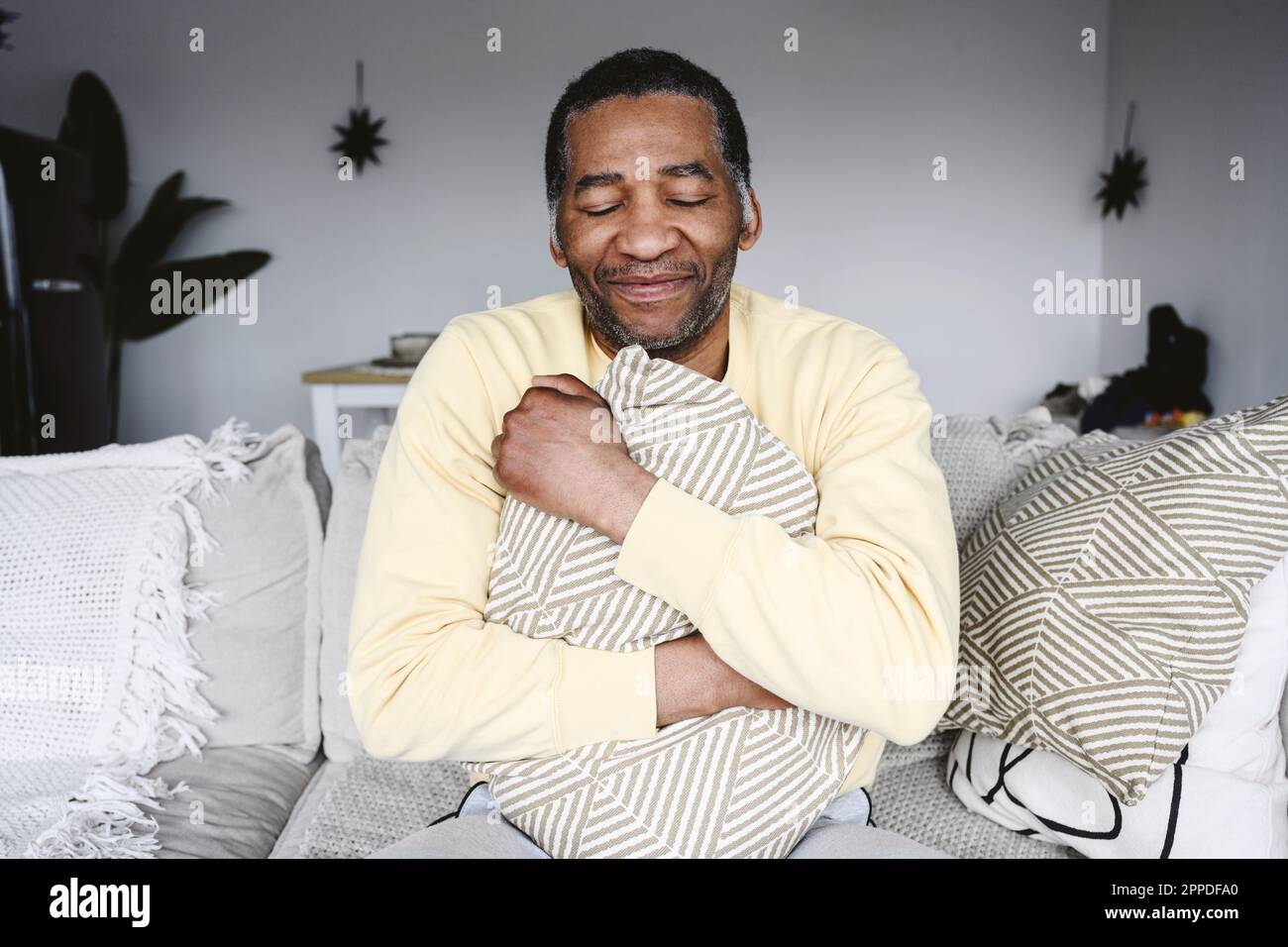 Male pillow top