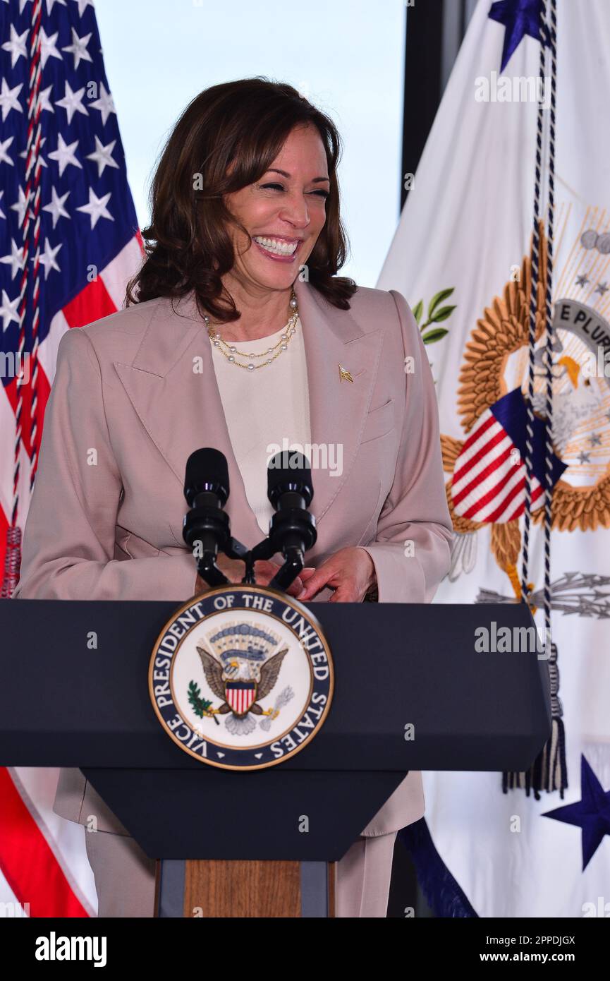 Key Biscayne, USA. 21st Apr, 2023. KEY BISCAYNE, FLORIDA - APRIL 21: US Vice President Kamala Harris delivers remarks on the administration's efforts to combat the climate crisis and build community resilience against extreme weather by announcing $562 million to help protect communities against the impacts on climate change at University of Miami's Rosenstiel School of Marine, Atmospheric, and Earth Science Center on April 21, 2023 at Key Biscayne, Florida. (Photo by JL/Sipa USA) Credit: Sipa USA/Alamy Live News Stock Photo