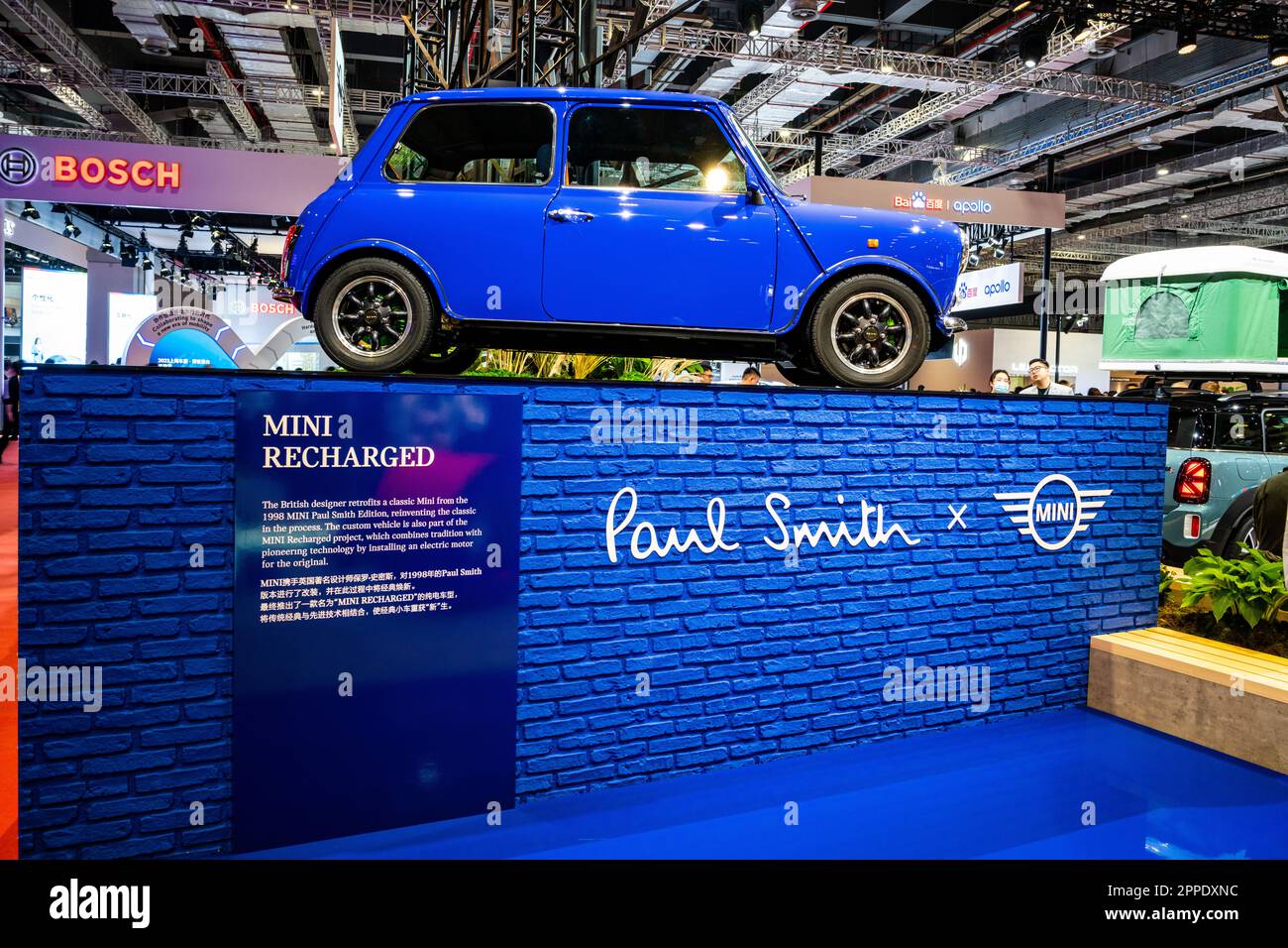 Paul smith mini hi-res stock photography and images - Alamy
