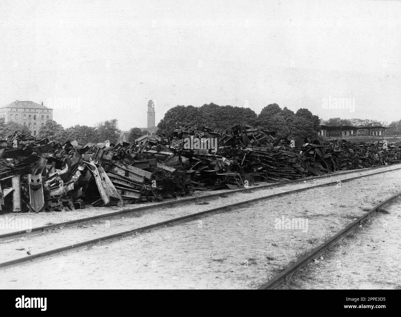 Destruction of German munitions and artillery in 1919 during the Allied occupation of the Rhineland. After WW1 the Allies occupied the left bank of the Rhine for 11 years. Stock Photo