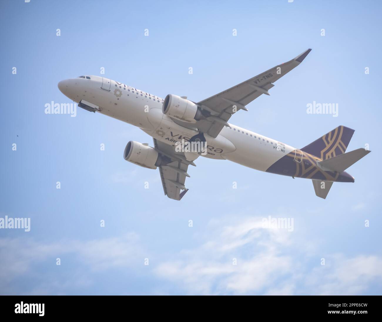 New Delhi, India, April 16 2023 - Vistara Airbus A320 neo take off from Indra Gandhi International Airport Delhi, Vistara domestic aeroplane flying in Stock Photo