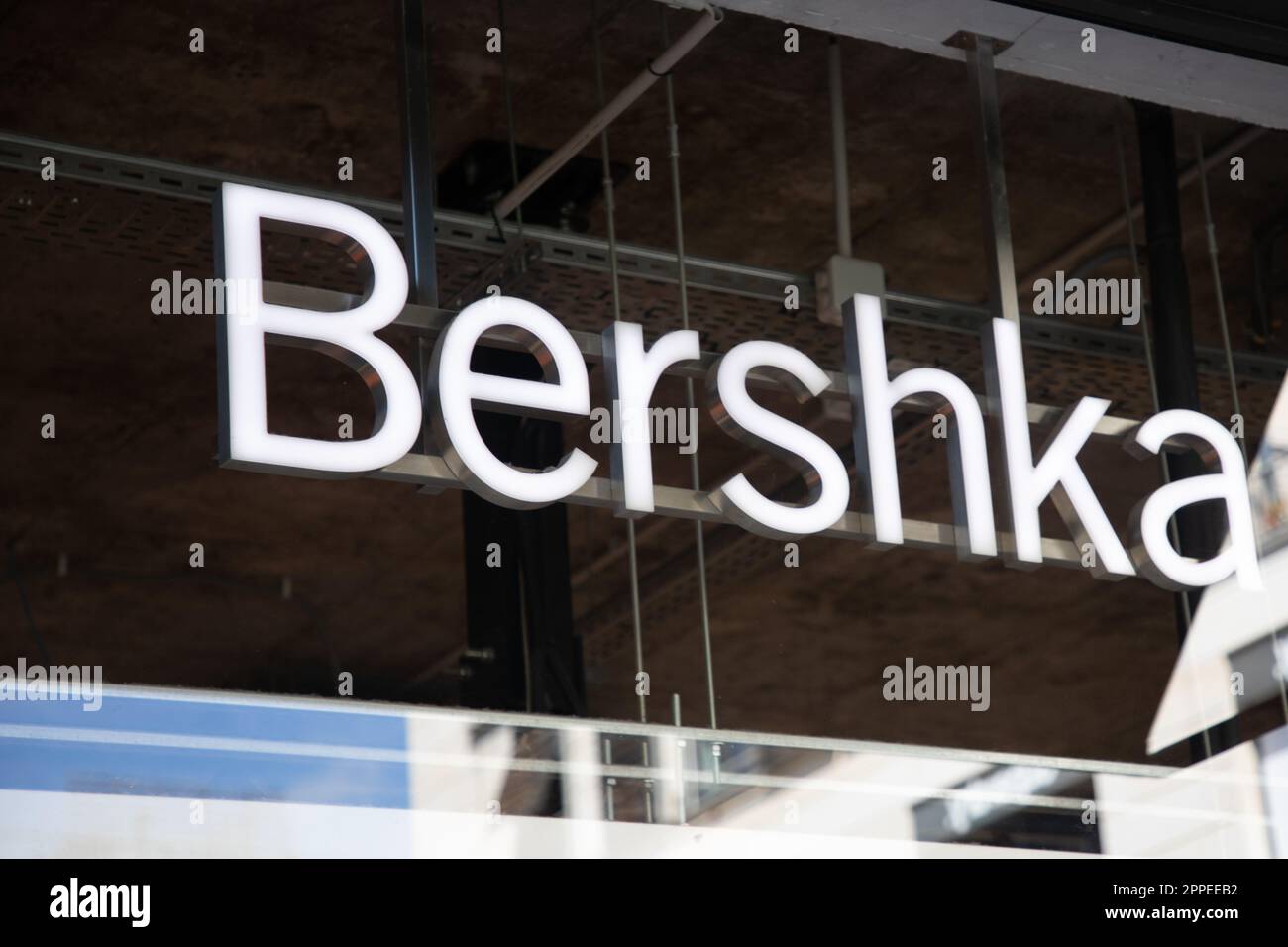 Bershka logo brand name hi-res stock photography and images - Alamy
