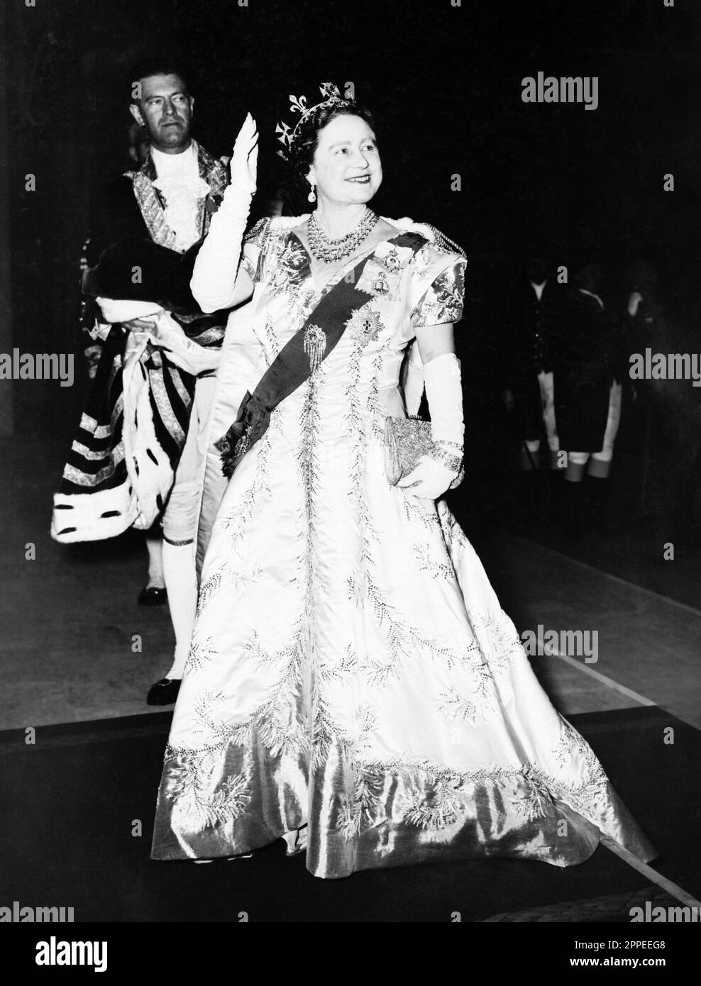 File photo dated 02/06/53 of the Queen Mother waves after the coronation of her daughter Queen Elizabeth II at Westminster Abbey. King Charles III's coronation will take place on May 6, in a ceremony steeped in 1,000 years of history. The King will be crowned with the historic St Edward's Crown - the same one his mother, Queen Elizabeth II, was crowned with. Issue date: Monday April 24, 2023. Stock Photo